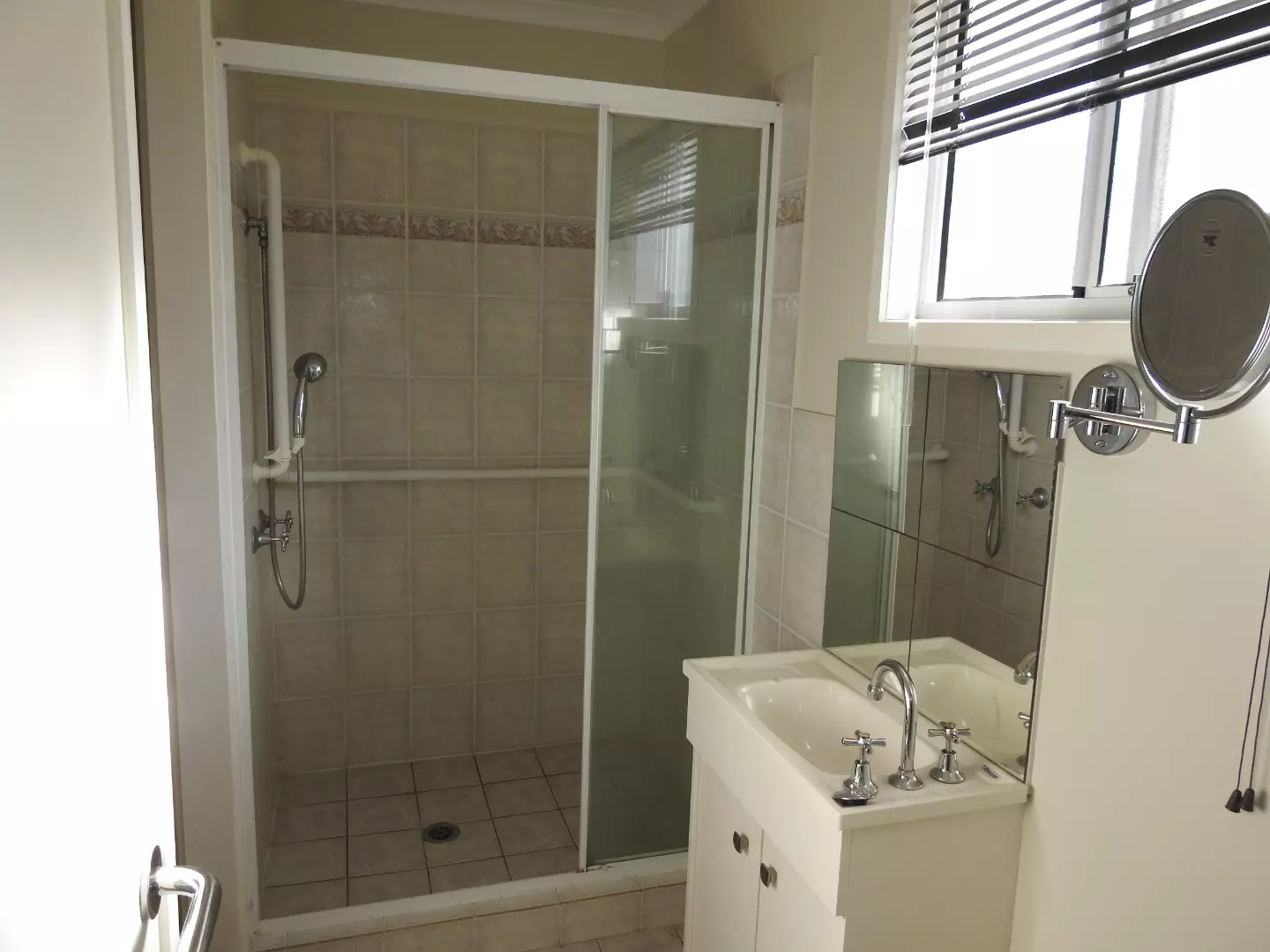 Delightful 2 Bedroom, close to the Clubhouse.