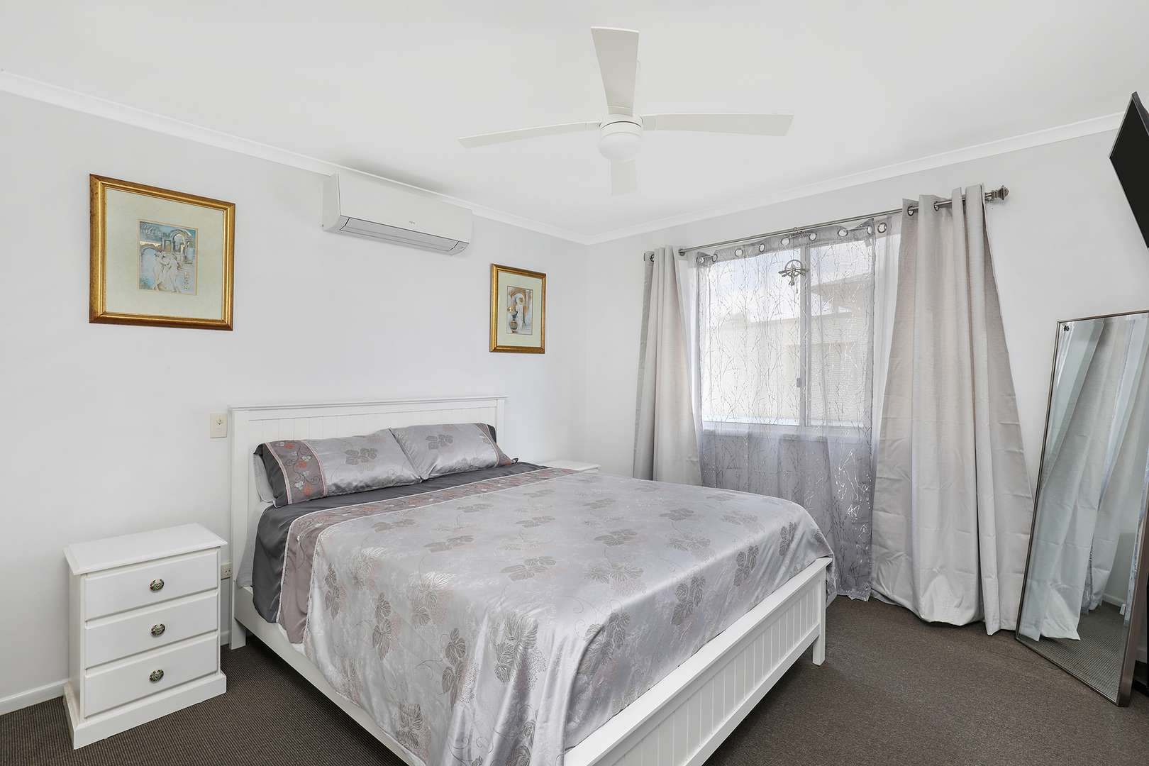 Unbeatable Value: Affordable Charm Awaits! V134 Edgewater