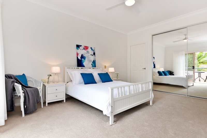 Popular fully refurbished north facing first floor apartment