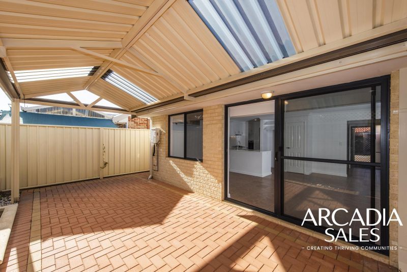 3X1 - Fully Refurbished Kitchen - Priced to Sell!!!