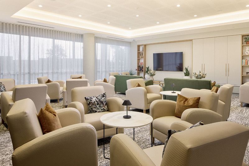Elegant One-Bedroom Apartment 