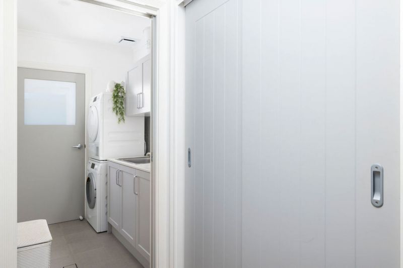 Beautifully Presented North-Facing 3 Bedroom Home