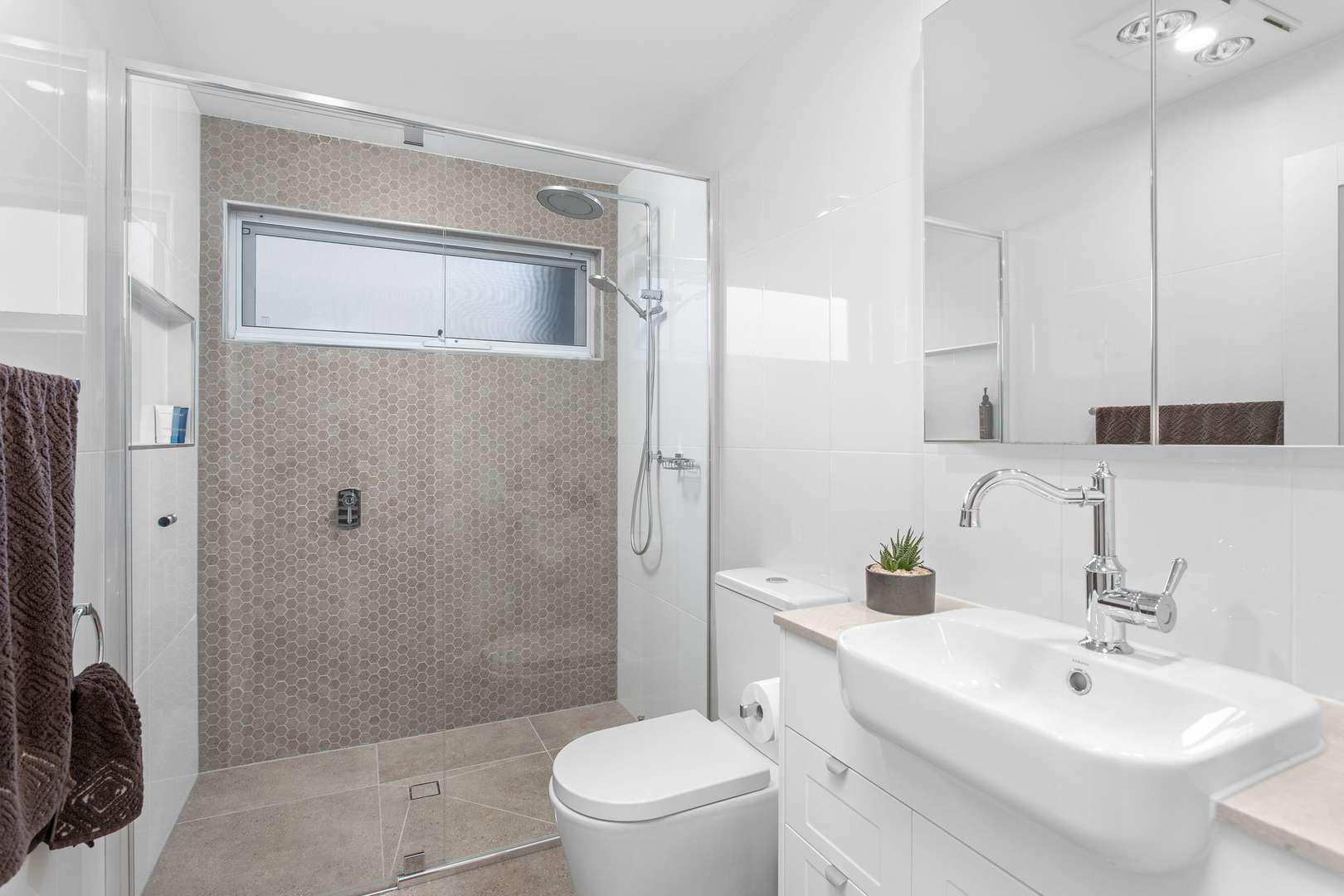 Rare Private Corner Block & Lake Views