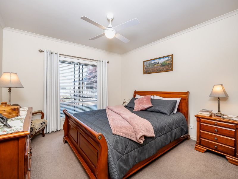 Lifestyle Communities Shepparton - Relax in the Zen garden