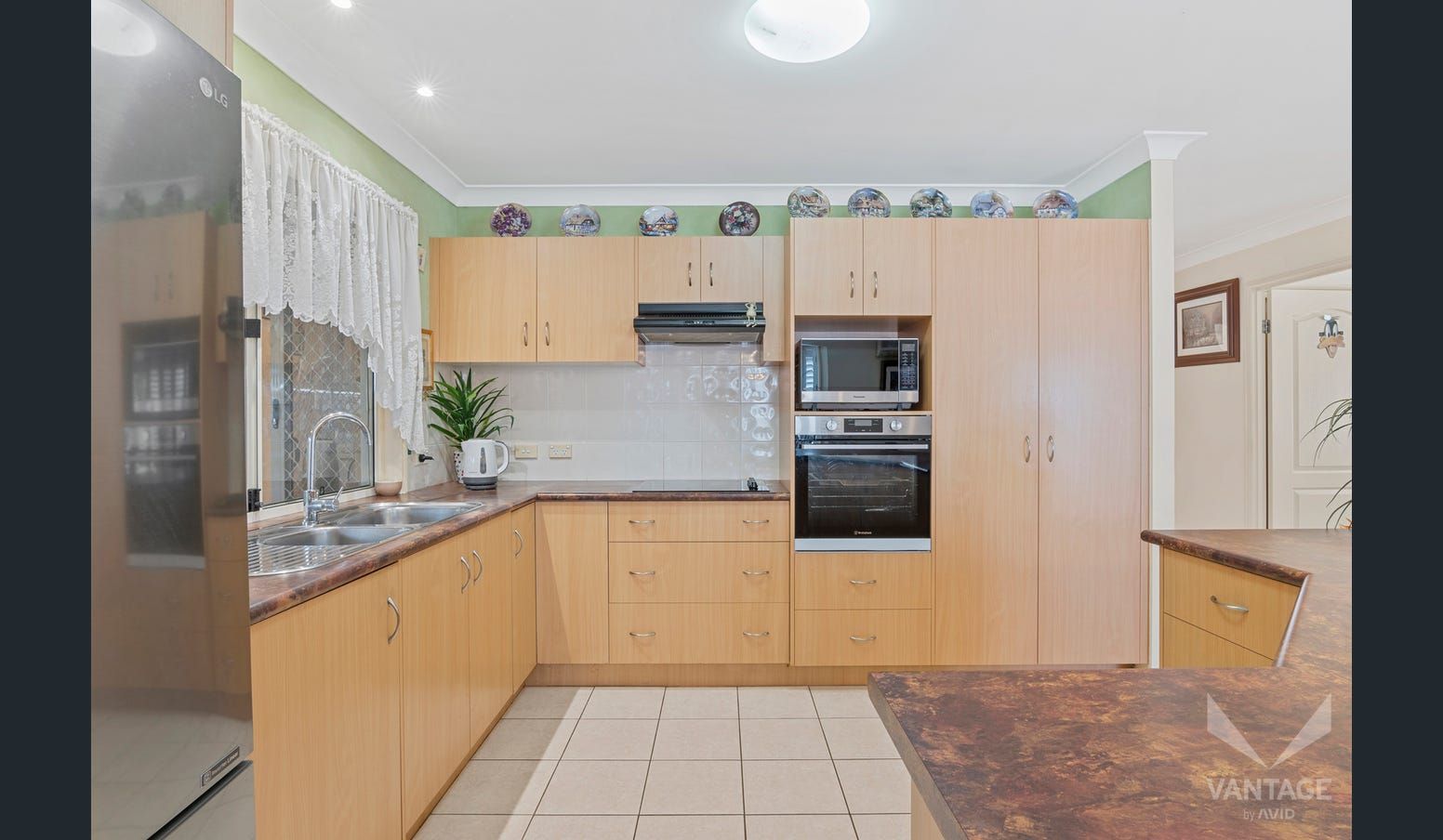 Your Ideal Over-50s Retreat at Vantage Eagleby Hedges