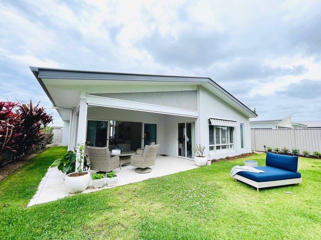 Luxury over 55's resort style living-Palm Lake Resort Ballina