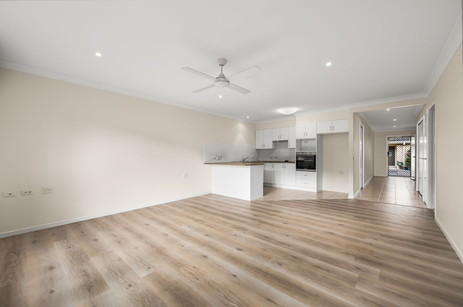 Light and Airy 2 Bedroom Villa