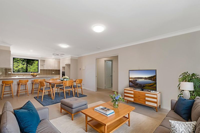 Private Villa with Patio in Quiet Village Pocket