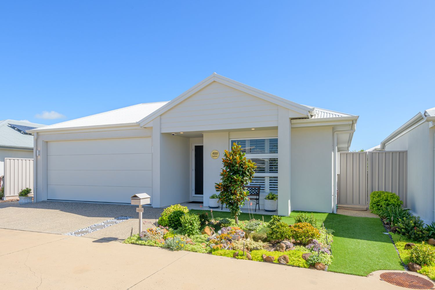 Elegant Lotus Living 