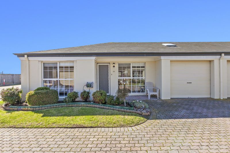 Stylish Corner Haven with Sunlit Interiors and Modern Touches