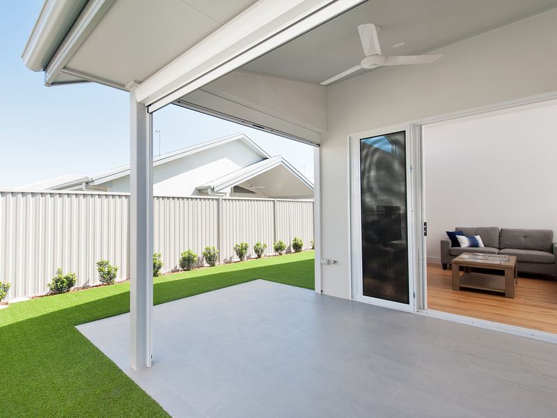 Stunning home, never lived in!