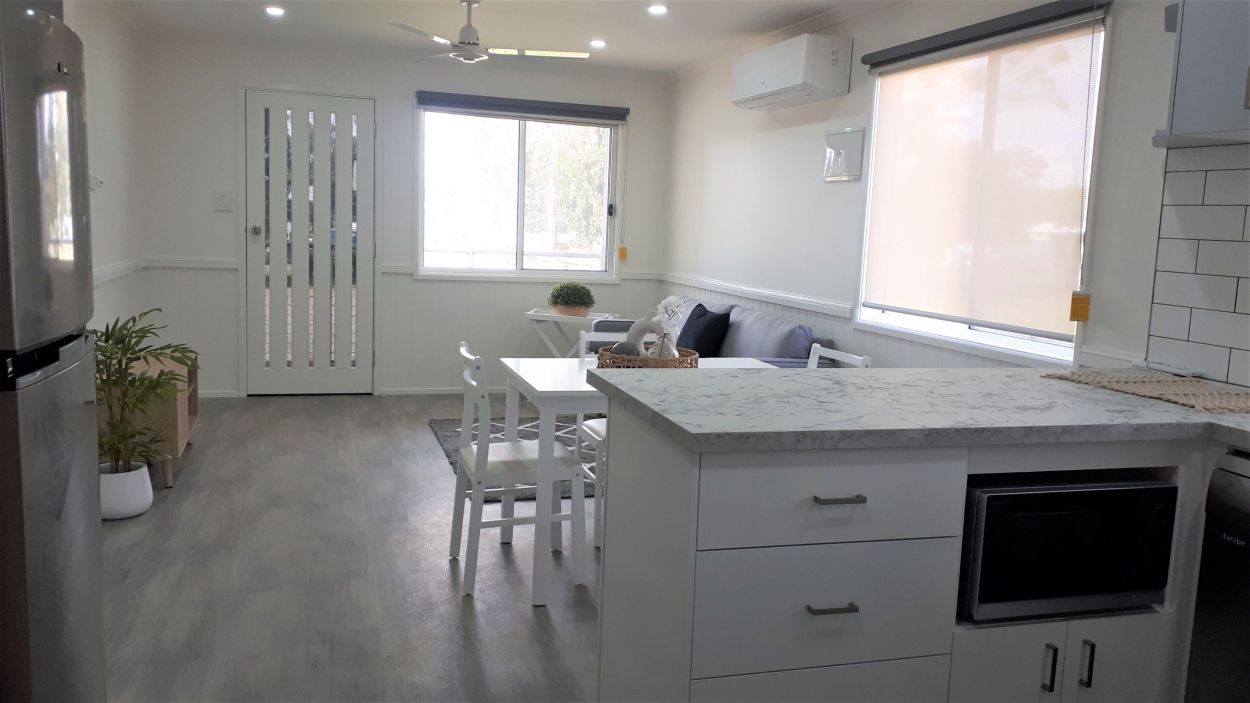 Portland Tourist Park - New 2 Bedroom Home - The Whipbird