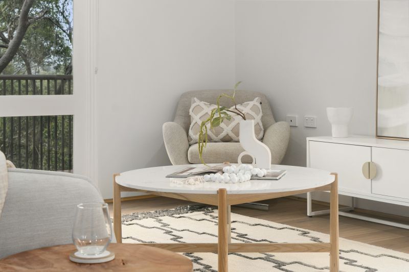 Ready to move in! Spacious apartment with Balcony, Lift Access & Serene Views