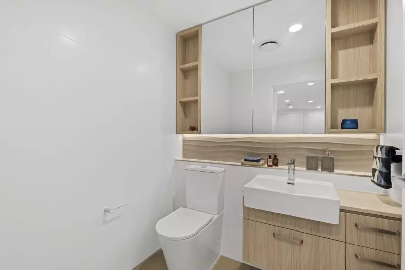 Contemporary east-facing third-floor two-bedroom apartment with reserve views