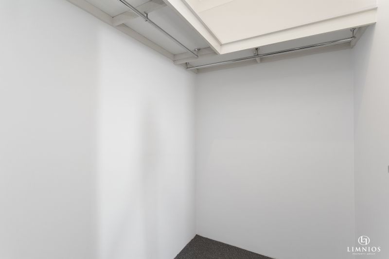 Amazingly Spacious Family Home!