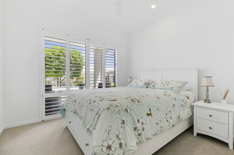 Site 230 - Established Peregrine