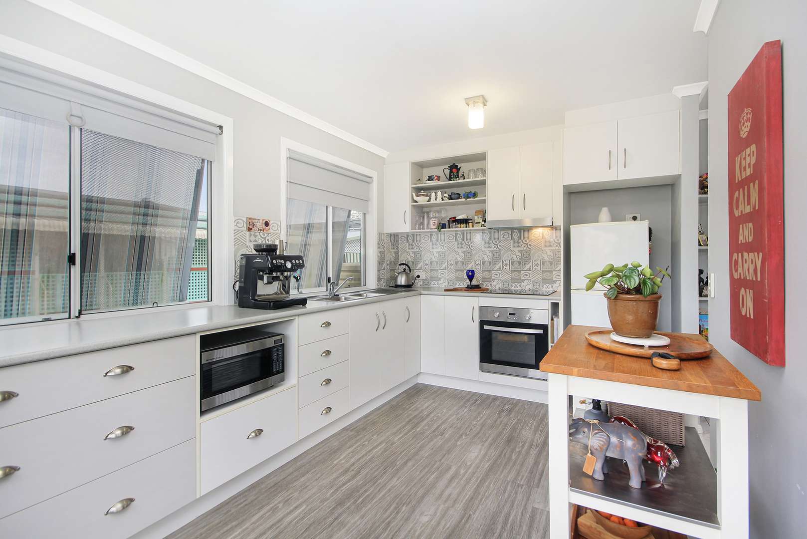 The Palms Village - Over 50's Pet Friendly Lifestyle Village