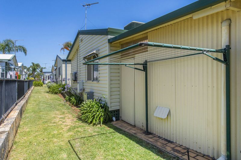 Riverside Gardens Estate - Site 295