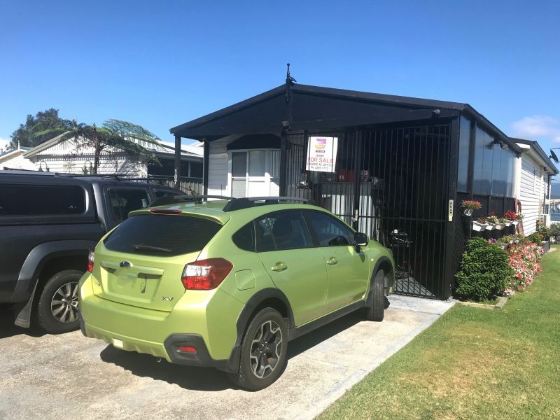 Waterfront home in Jettys by the Lake - Site 107