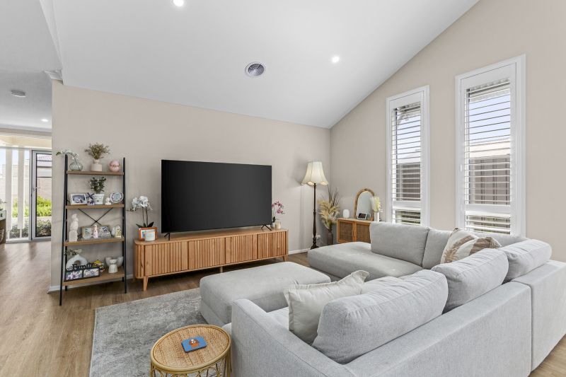 Modern Design... and Move in Ready!