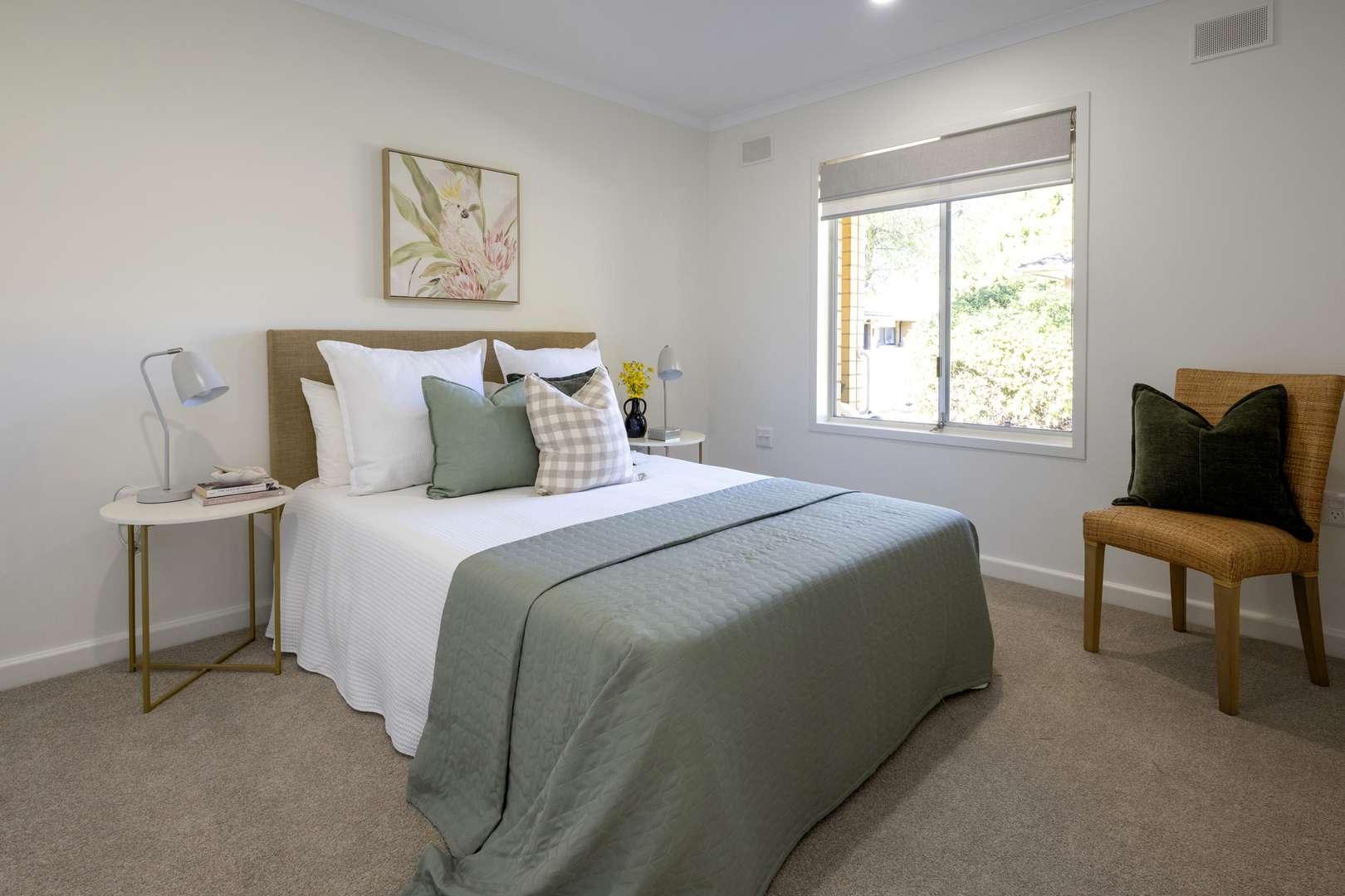 Eldercare Sash Ferguson Units: refurbished one-bedroom unit in the heart of the hills