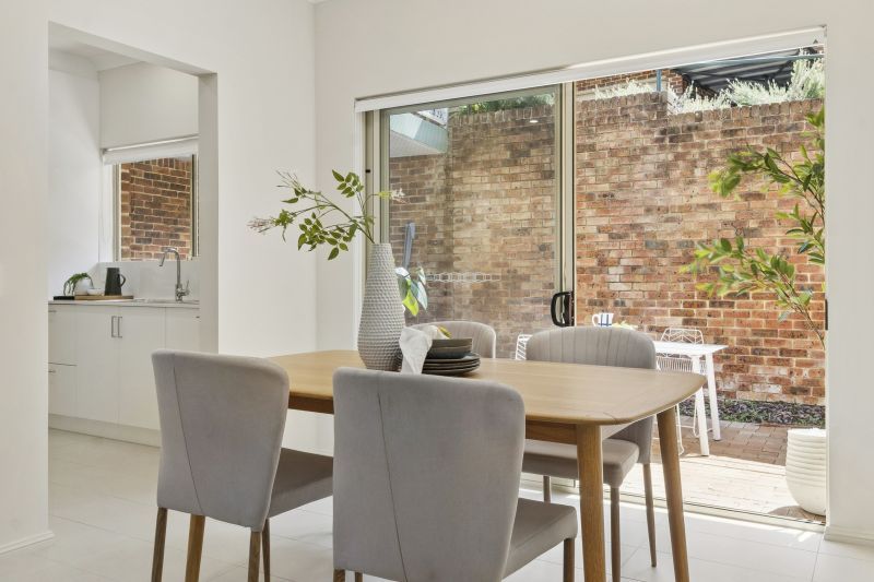 Elegant Downsizing Opportunity in a Nature-Inspired Setting