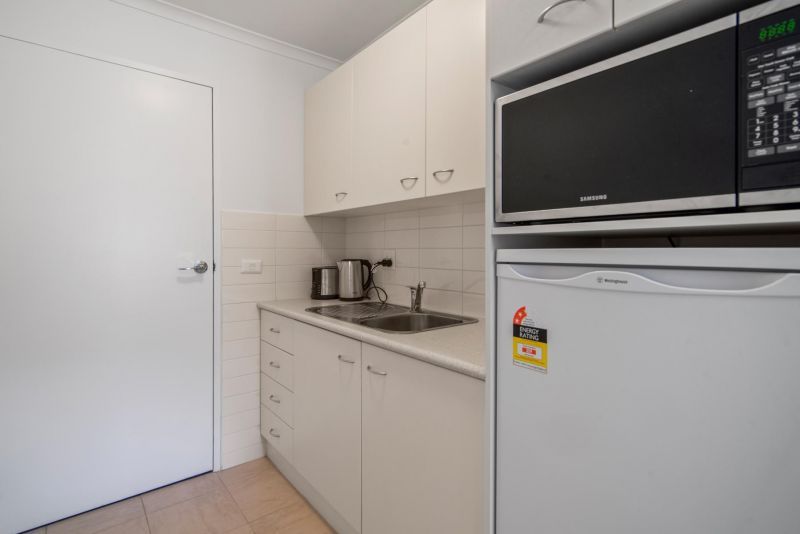 424/2 Old Stud Road, Wantirna - Serviced Apartment