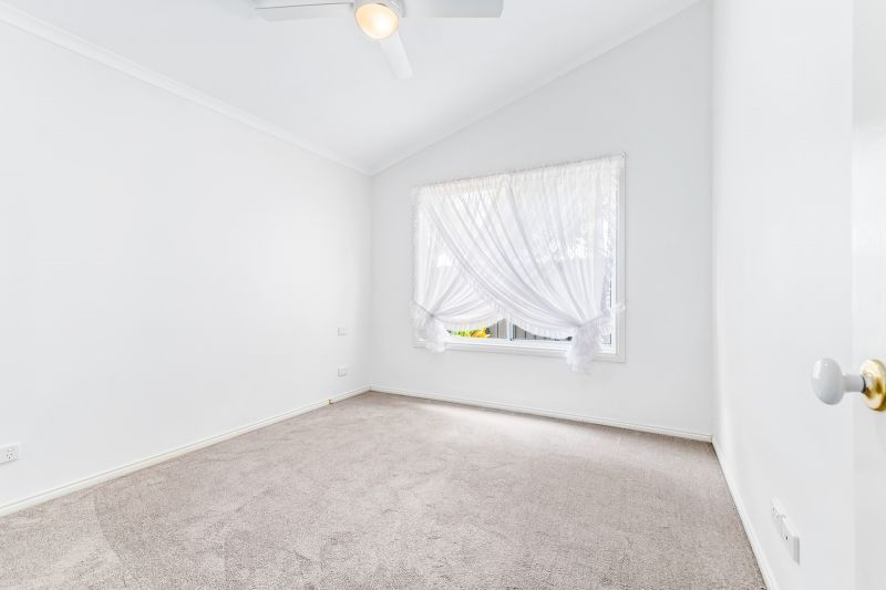 Outdoor Oasis – A Gardener's Dream Home!