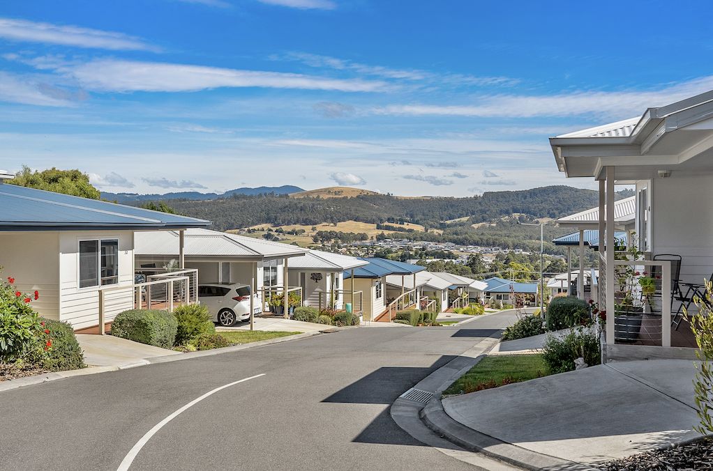 3 Bed + 2 Bath - Oak Tree Retirement Village Kingston - Villa 44