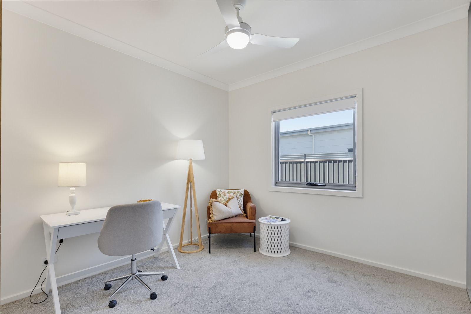 North-facing 3-bed home - available now furnished or unfurnished