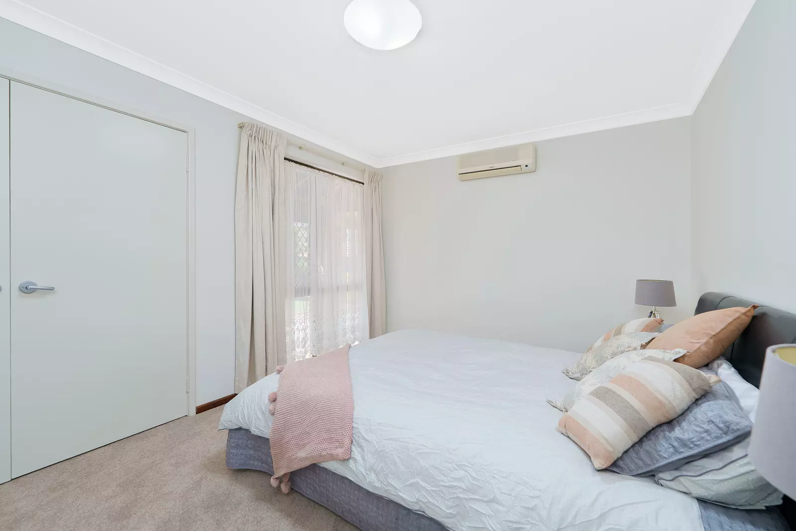 Beautiful 3 bedroom villa located in the dress circle of the village