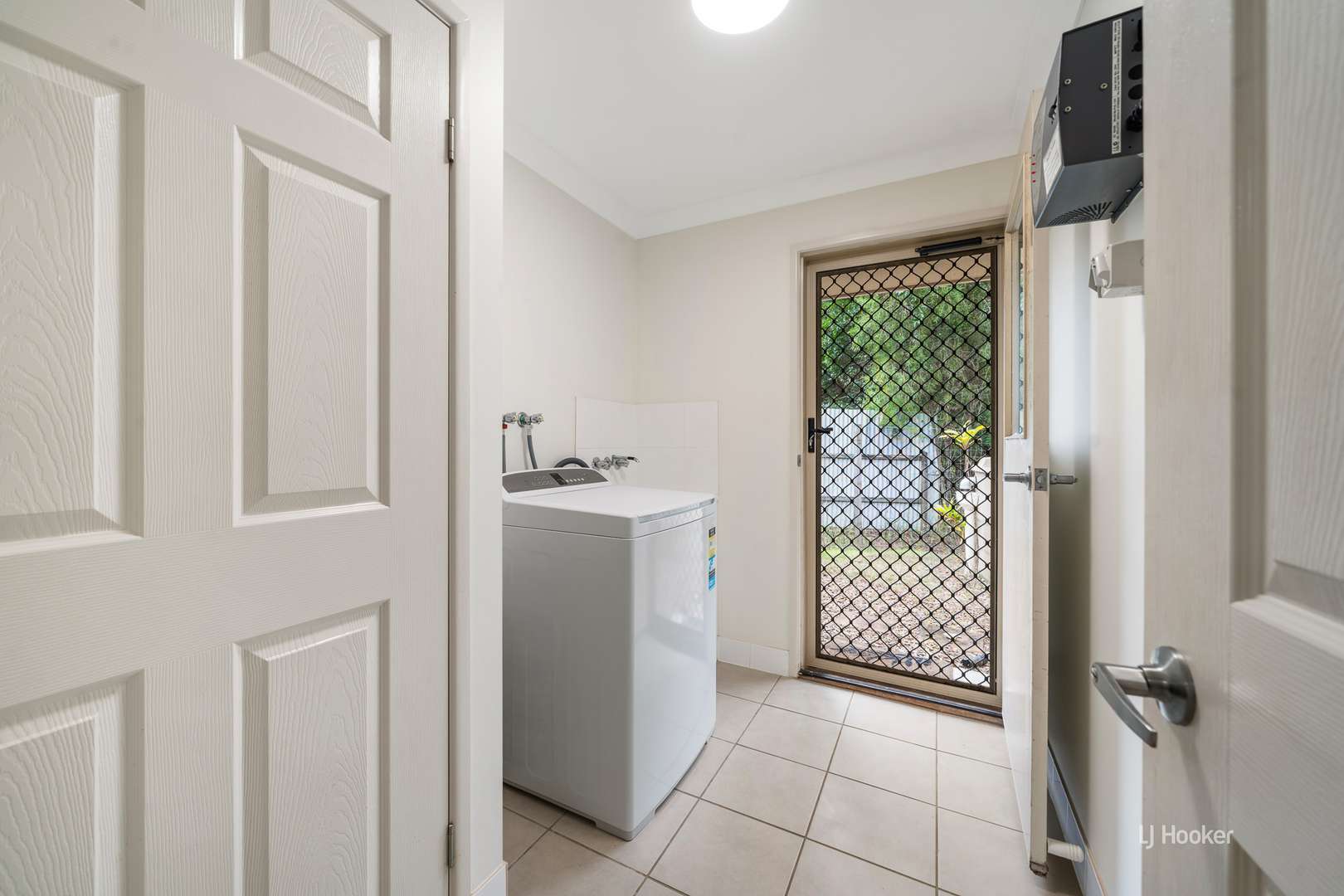 Peaceful Surroundings. Easy Living. Modern Comfort.