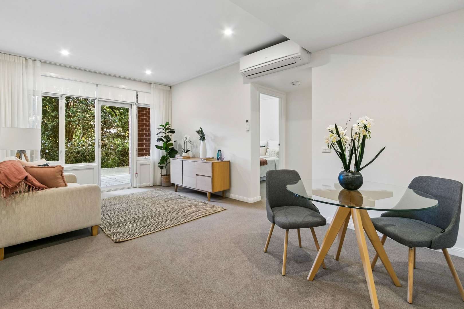 Contemporary Living, Generous Spaces
