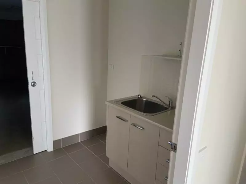 [UNDER OFFER] Spacious 2 bedroom villa with double garage at Sienna Grange