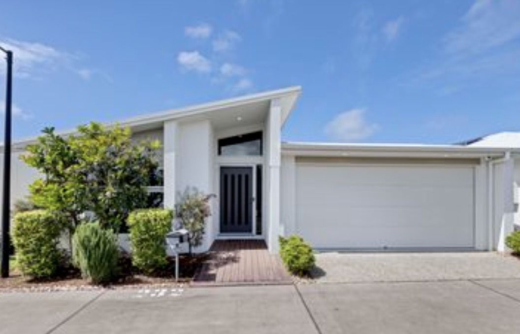 Palm Lake Caloundra Cay - Home 232 "Valencia"