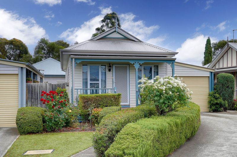 Cosy One Bedroom Unit!