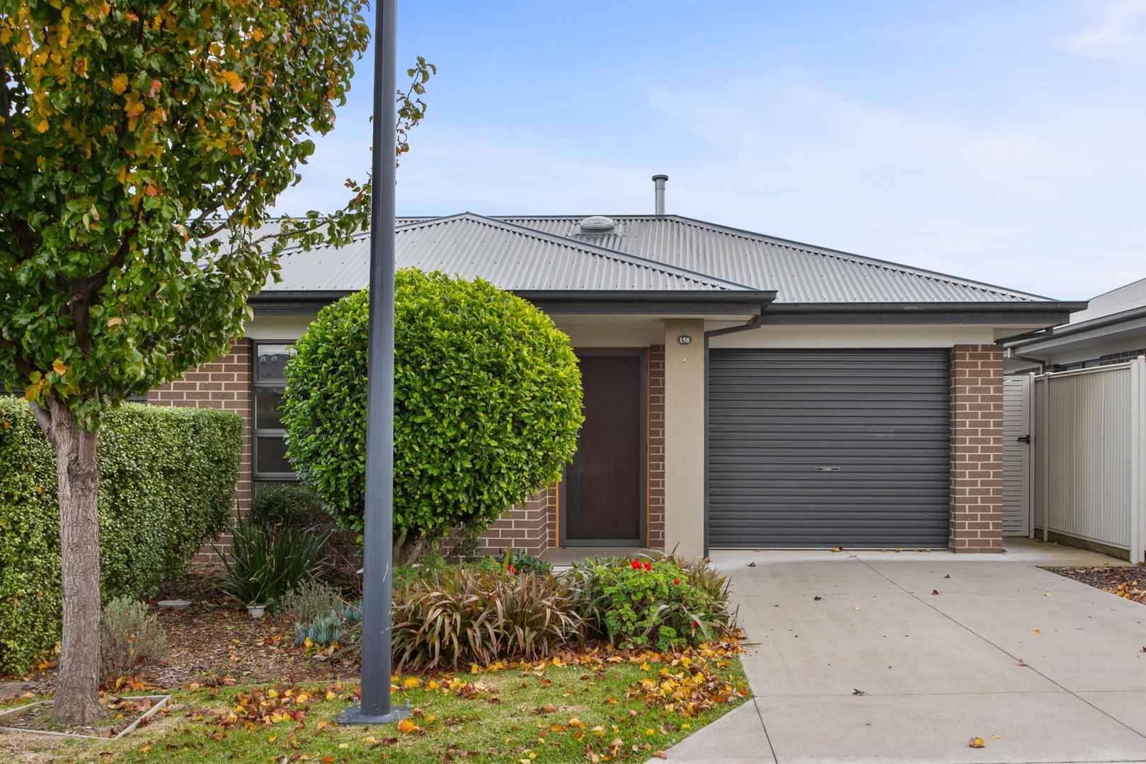 158/236-238 Waterview Boulevard, Craigeburn