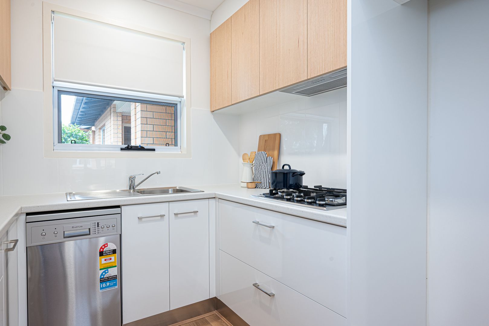 Are You Aged 65 Years or Older and No Longer Working Full Time? Bright and Modern Independent Living at Henderson