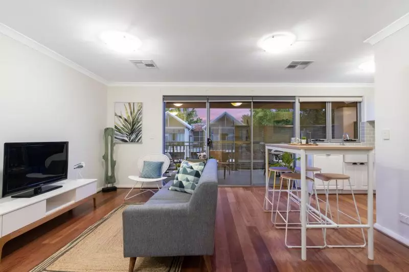 Fantastic Inner City Contemporary Lifestyle!