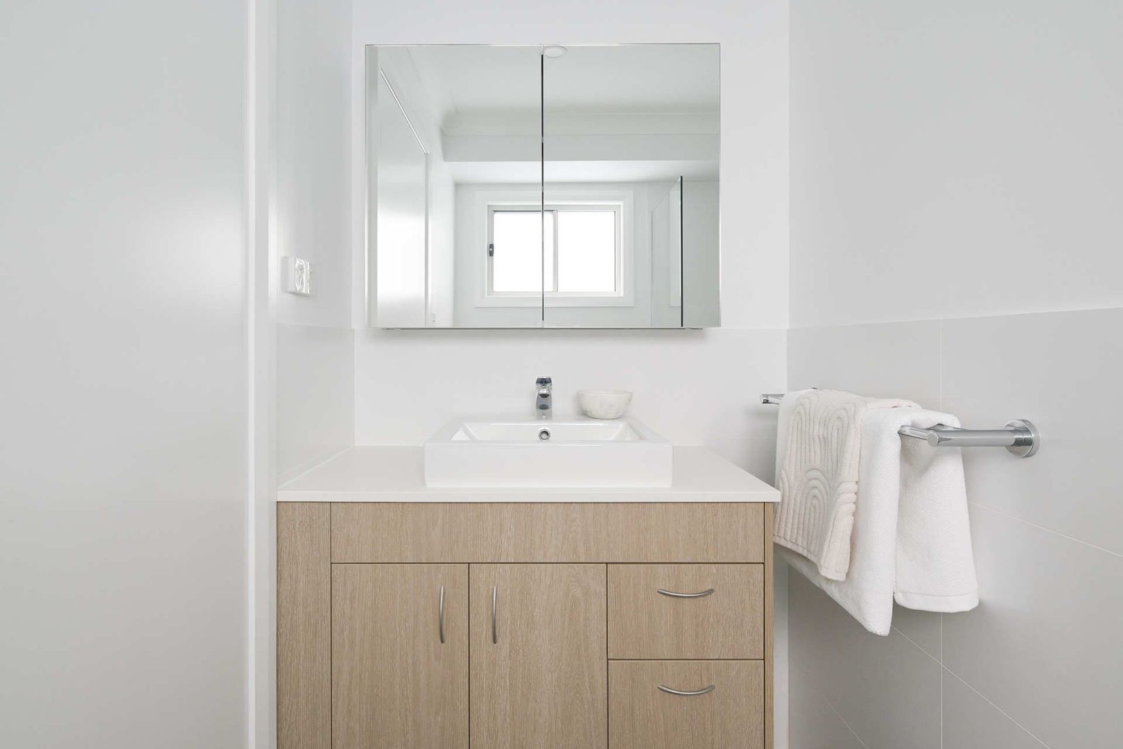 Move In Before Christmas! Brand-New 3-Bedroom Freshwater design