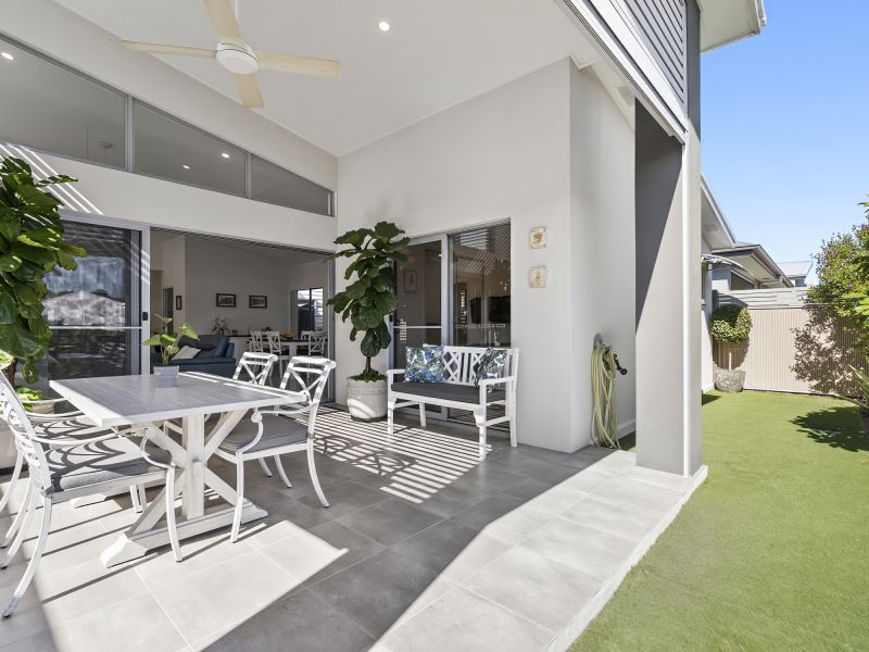 Site 63 - Established Heron