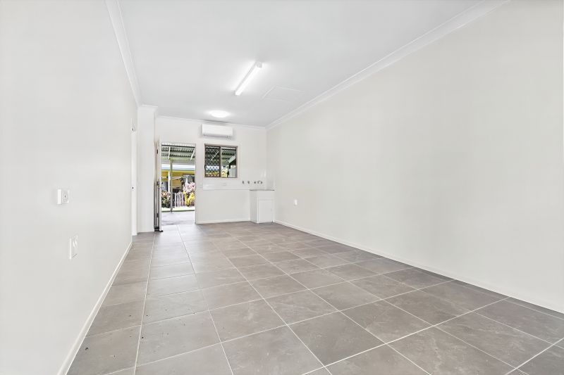 Two-bedroom villa with ensuite and garage