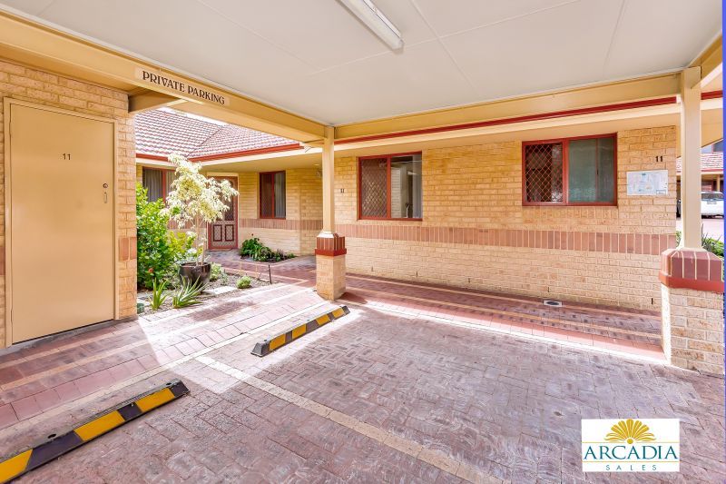 ARCADIA WATERS BICTON - Sought After Ground Floor Villa