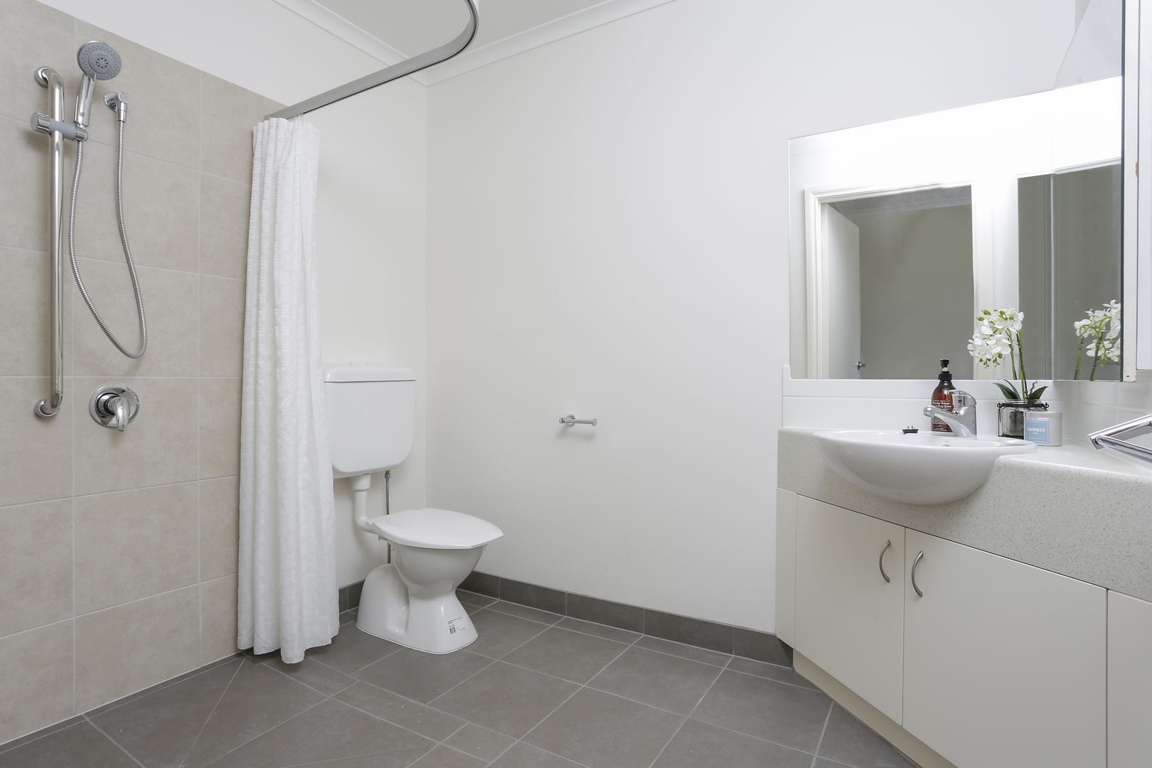 Serviced Apartments at Gillin Park Village