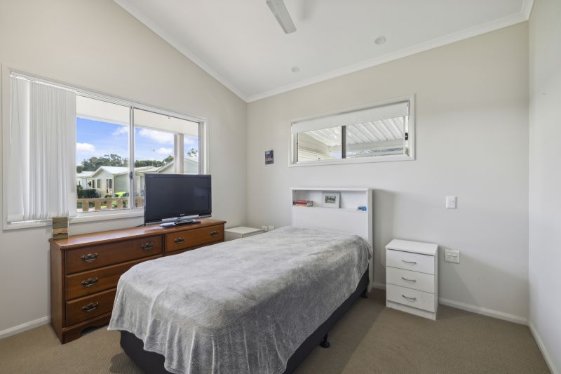 Tranquil Bushland Views