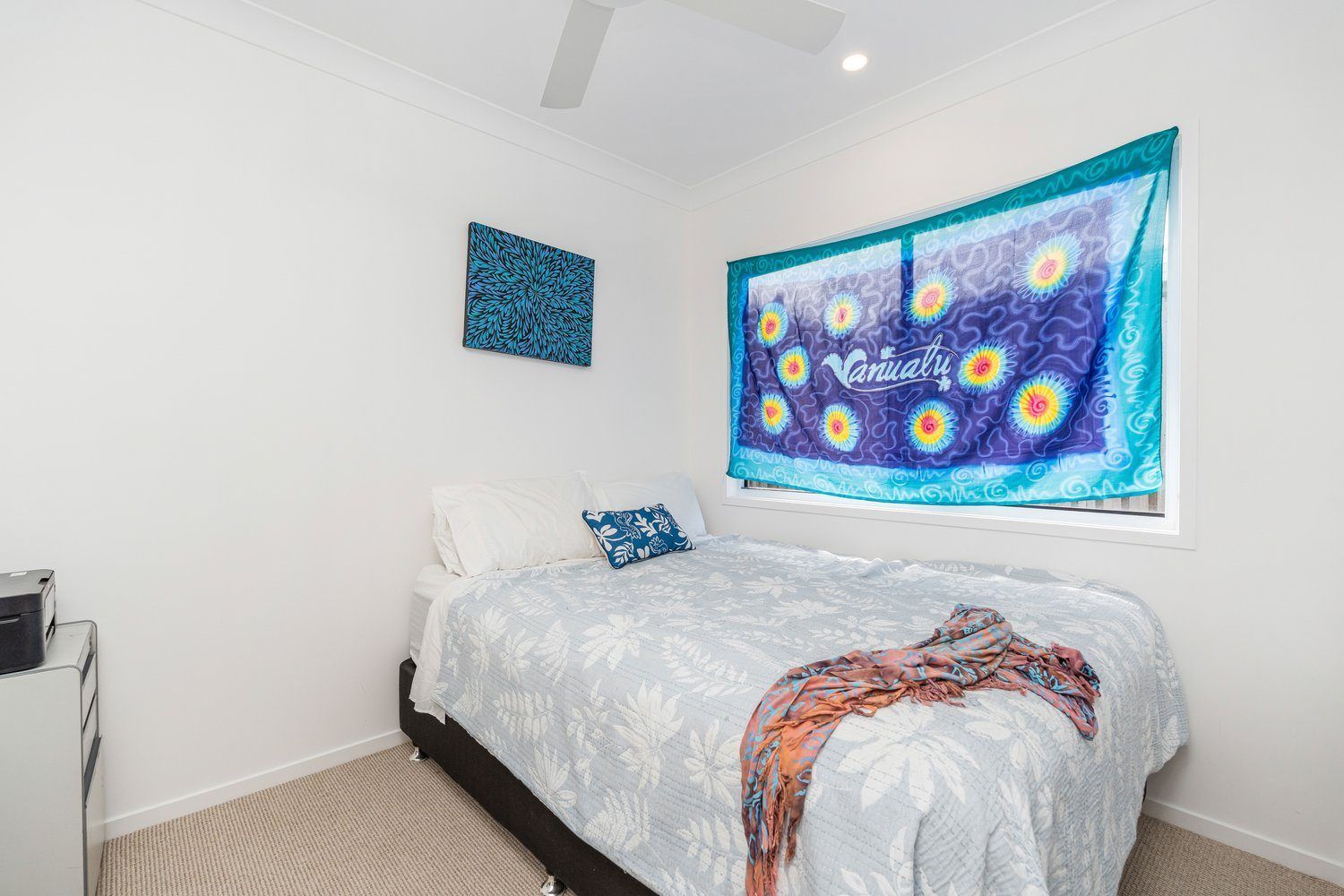 Near Park, Easy Living