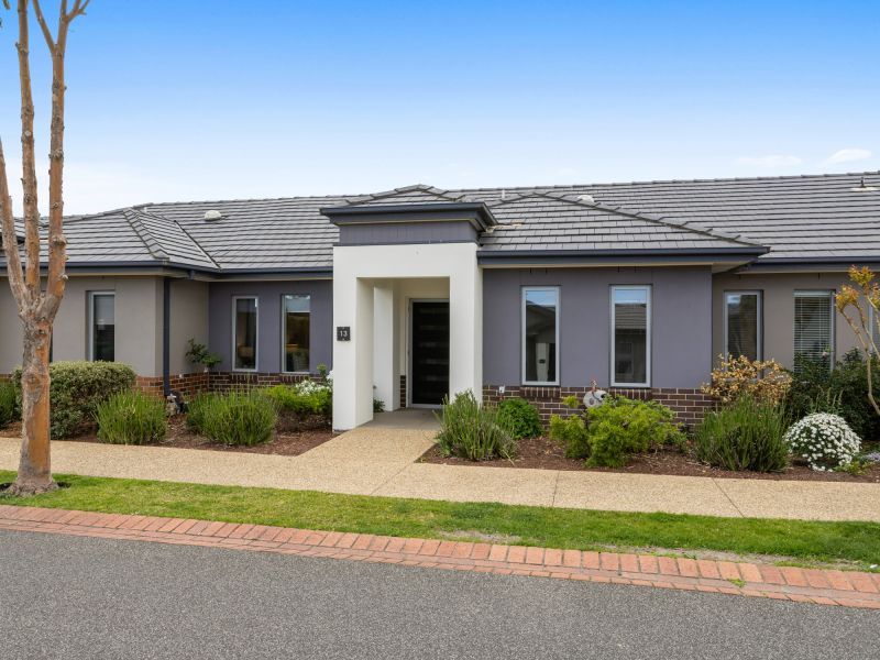 DEPOSIT TAKEN - 'The Sanctuary' - Lovely 2br villa with double garage