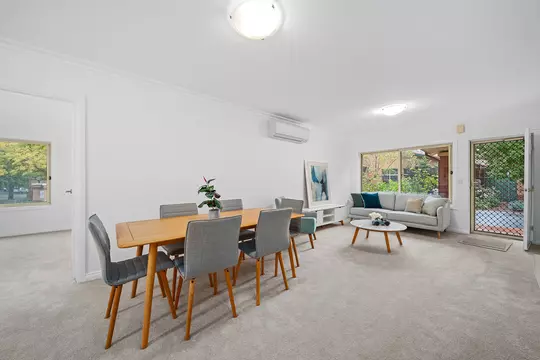  Spacious ground floor North facing 3 Bedroom home