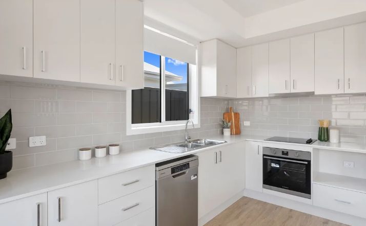 Modern 2 bed home with natural light