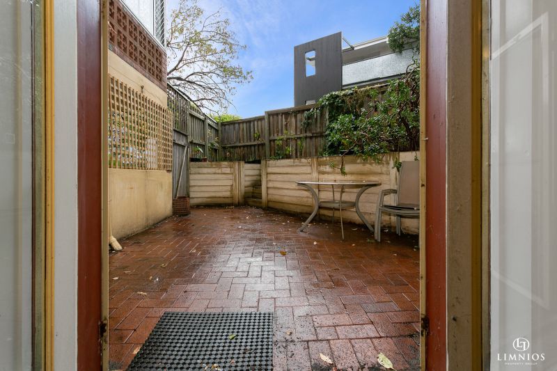 Affordable City Fringe Convenience!